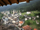 casa-invaldisole-paese