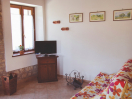 agriturismo-gualdo-tadino-appartamento-girasole-tv