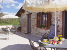 agriturismo-gualdo-tadino-terrazzo