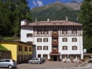 hotel-pejo-parcheggio