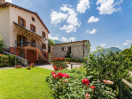 villa-piobbico-giardino