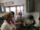 casa-alpina-mondrone-cucina4