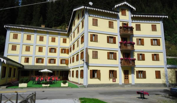 Hotel  in Valtellina, a Santa Caterina Valfurva rif. 231