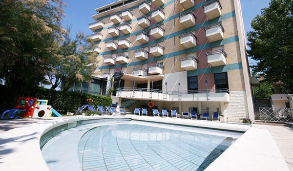 Hotel a Cattolica con piscina