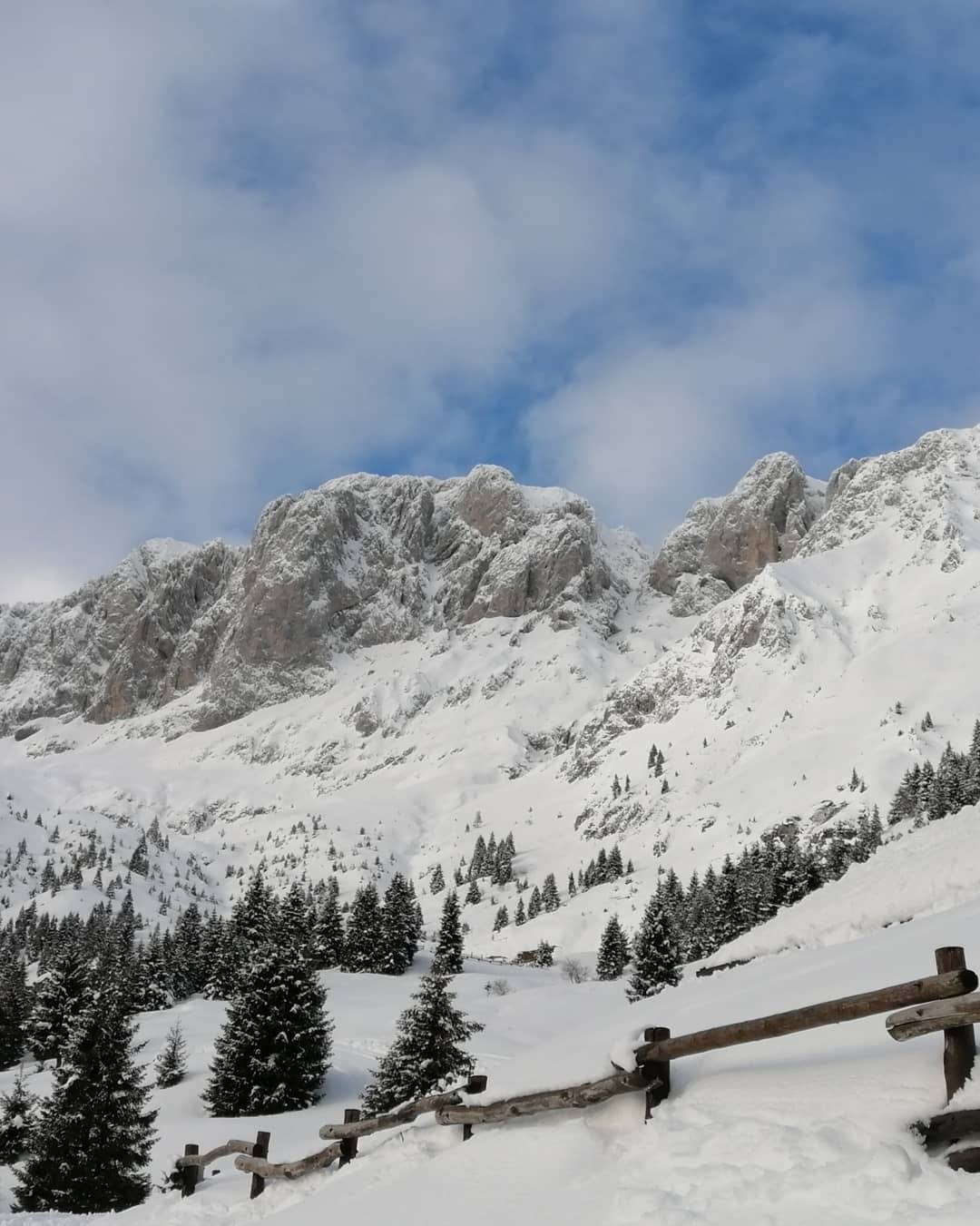 Inverno sulle piste da sci a Castione della Presolana (BG)