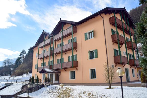 Casa per ferie nelle Dolomiti di Brenta rif. 1215